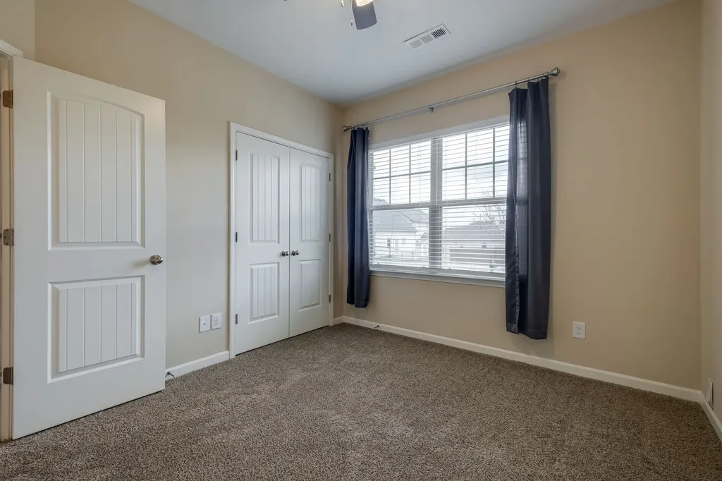 1021 Lindyn Lee Way Gallatin TN 37066