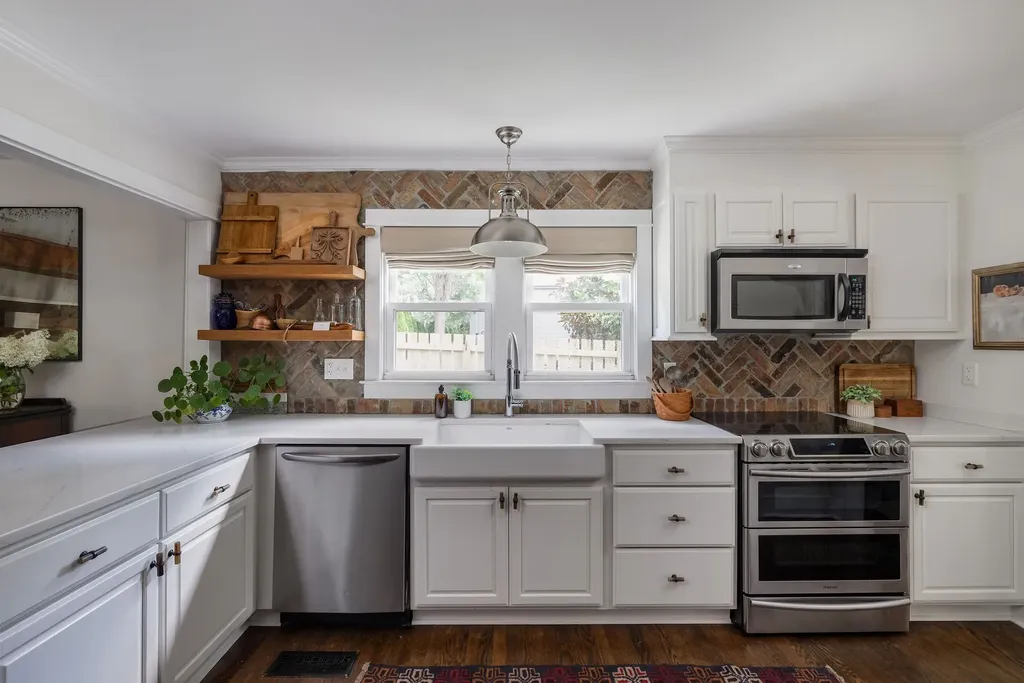 328 11th Ave, N Franklin TN 37064