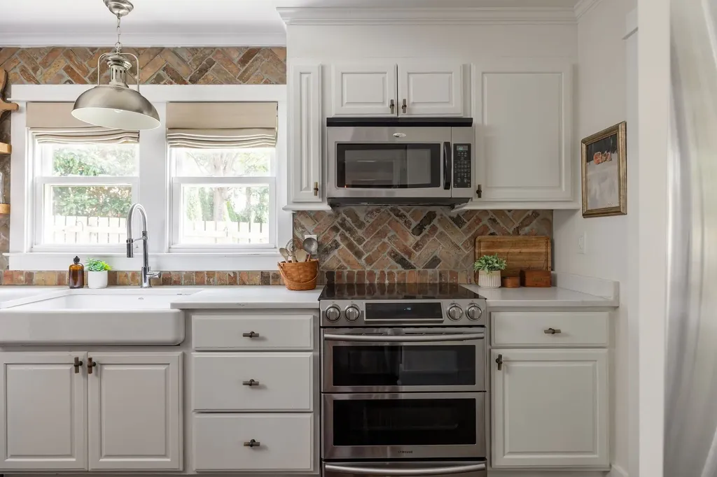 328 11th Ave, N Franklin TN 37064