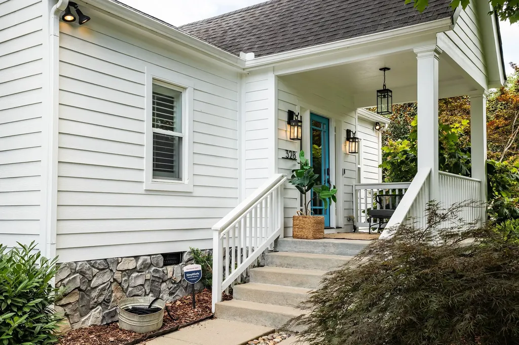328 11th Ave, N Franklin TN 37064