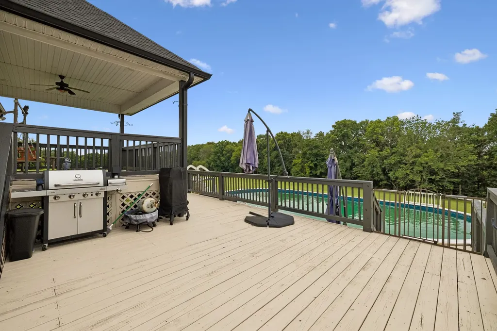 1115 Abagail Way Greenbrier TN 37073