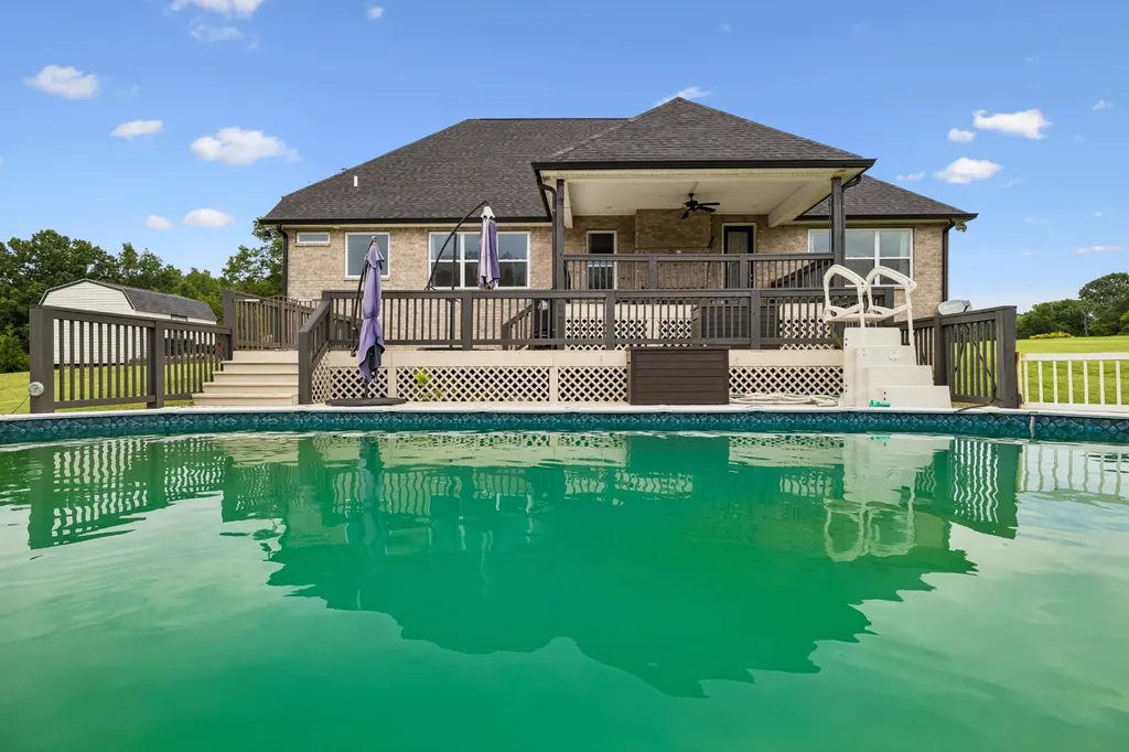 1115 Abagail Way Greenbrier TN 37073