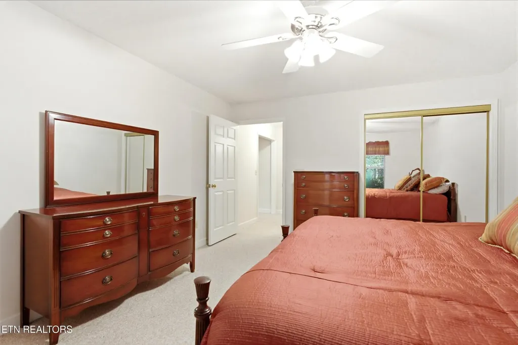 114 Oostanali Way Loudon TN 37774