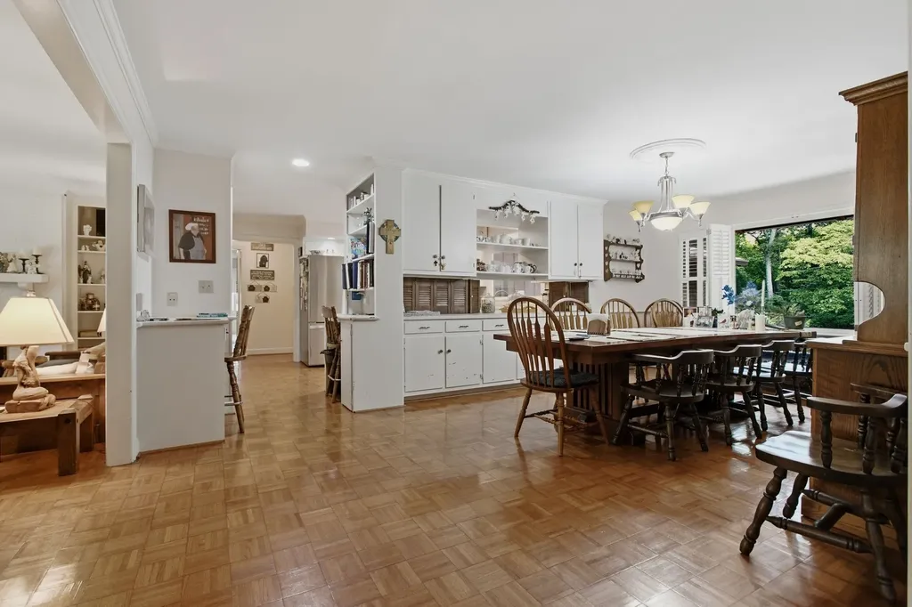 1004 Hillcrest Avenue Columbia TN 38401