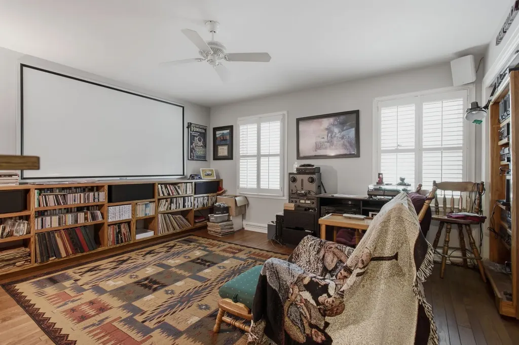 1004 Hillcrest Avenue Columbia TN 38401