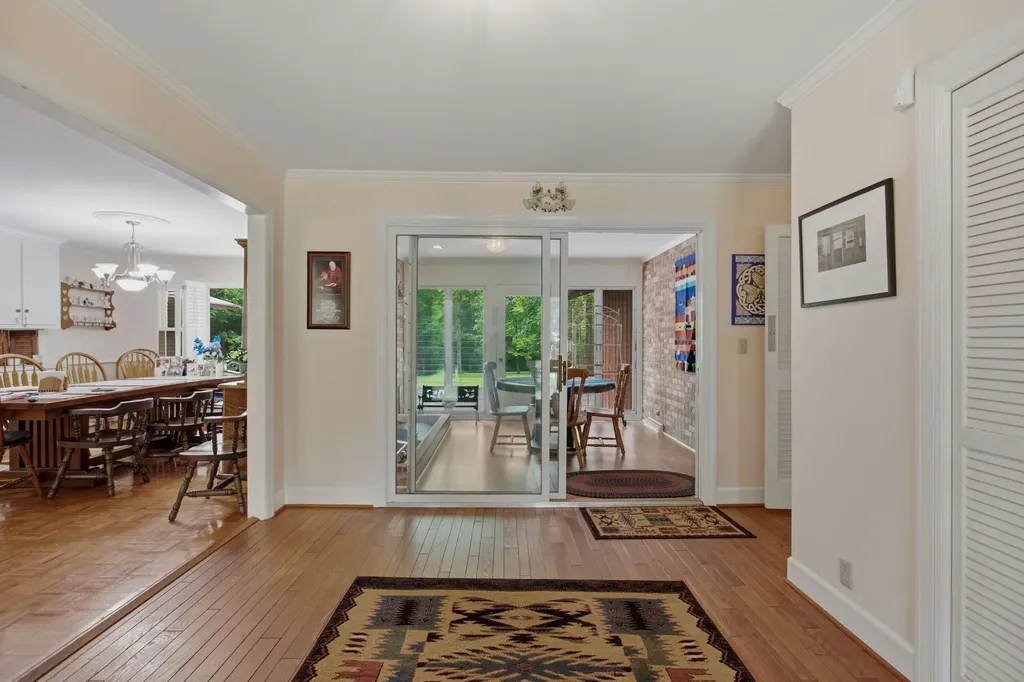 1004 Hillcrest Avenue Columbia TN 38401
