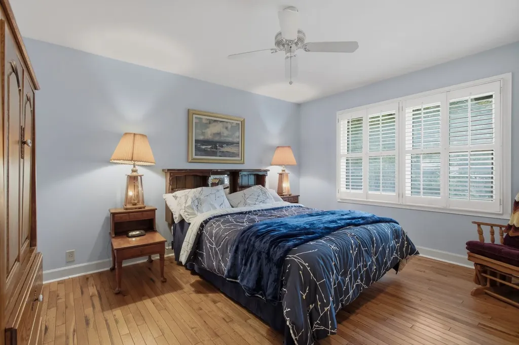 1004 Hillcrest Avenue Columbia TN 38401
