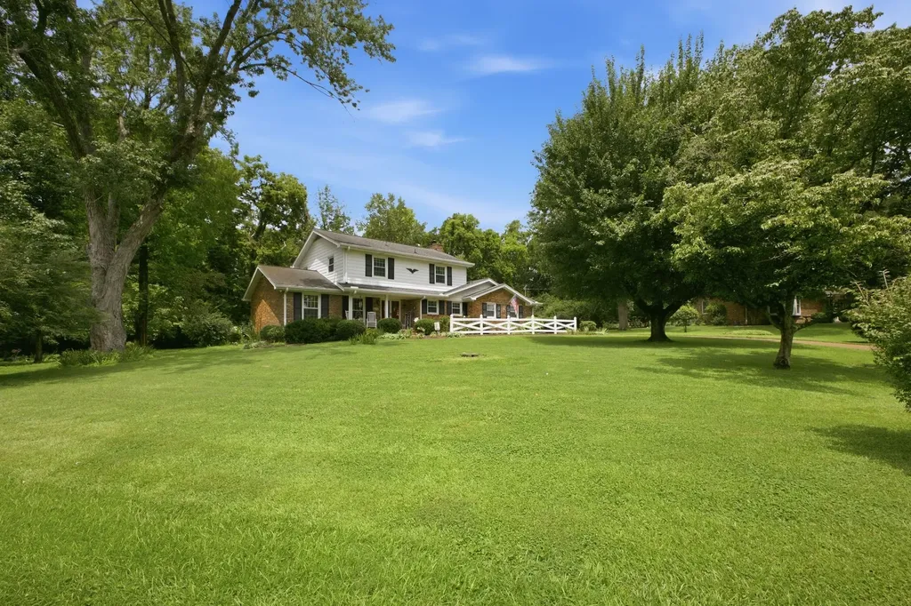 8200 Chatham Court Brentwood TN 37027
