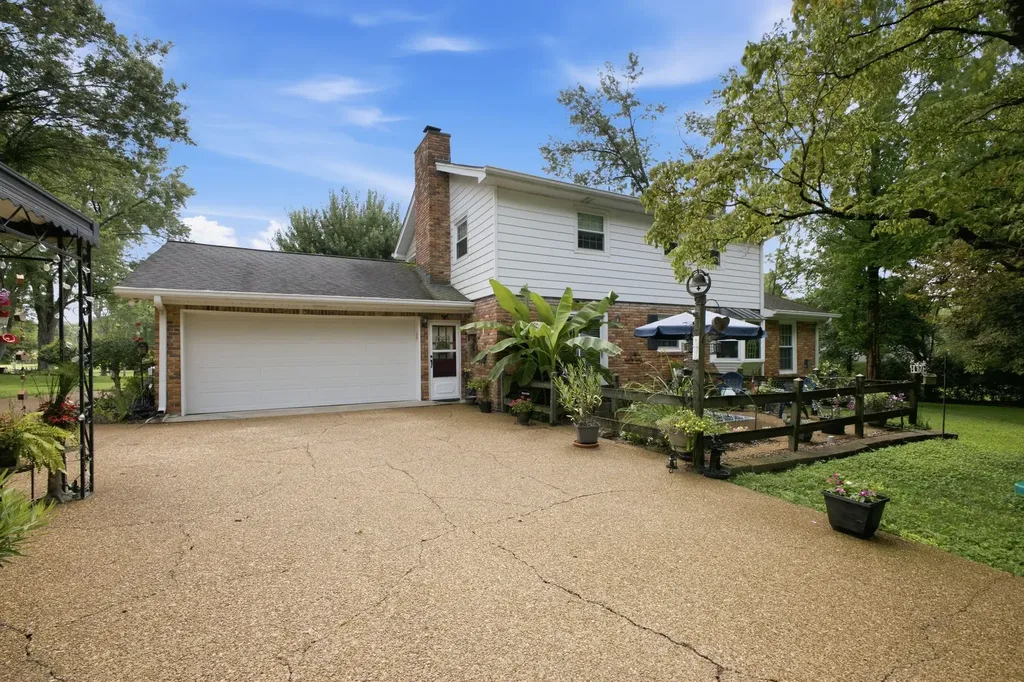 8200 Chatham Court Brentwood TN 37027