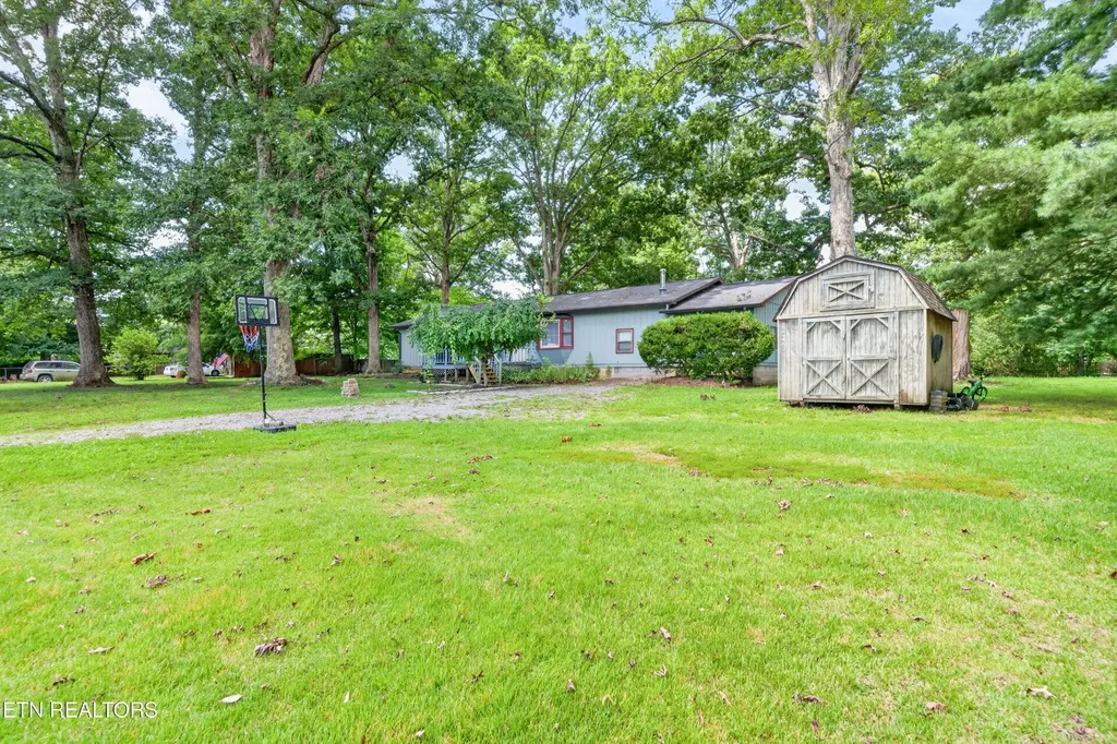 3754 Shady Oak Circle Cookeville TN 38501