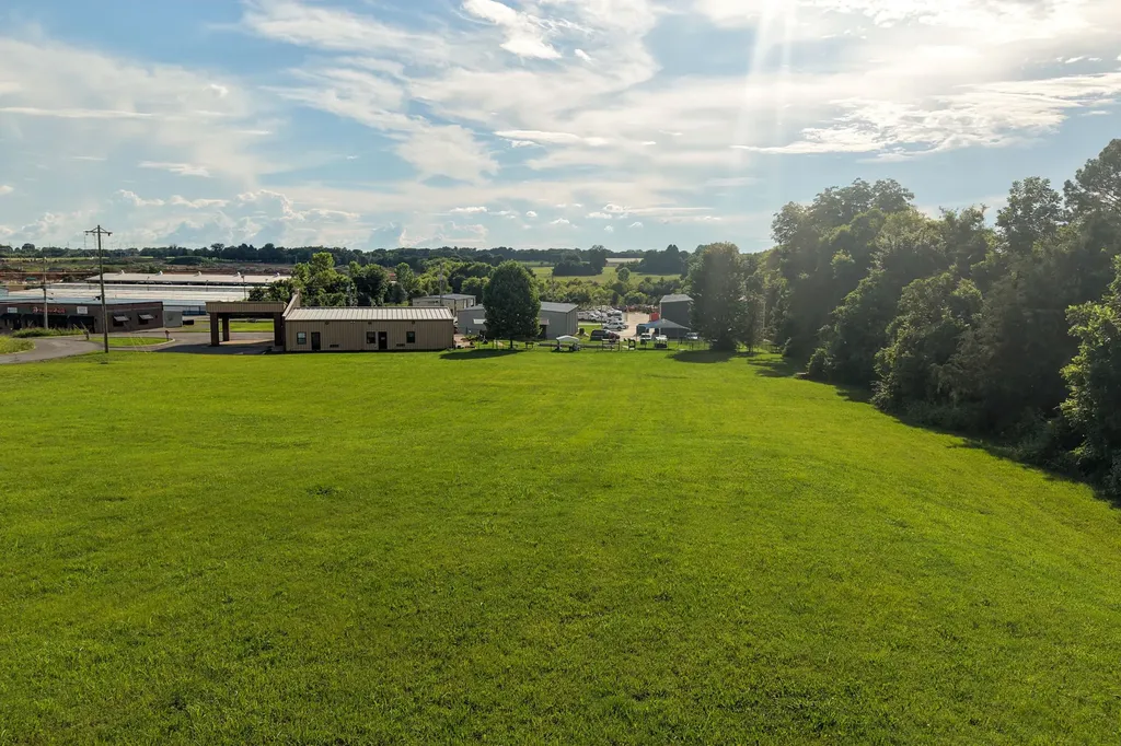 0 Northside Circle Shelbyville TN 37160