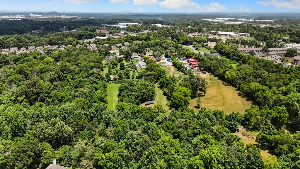 244 Franklin Limestone Road Nashville TN 37217
