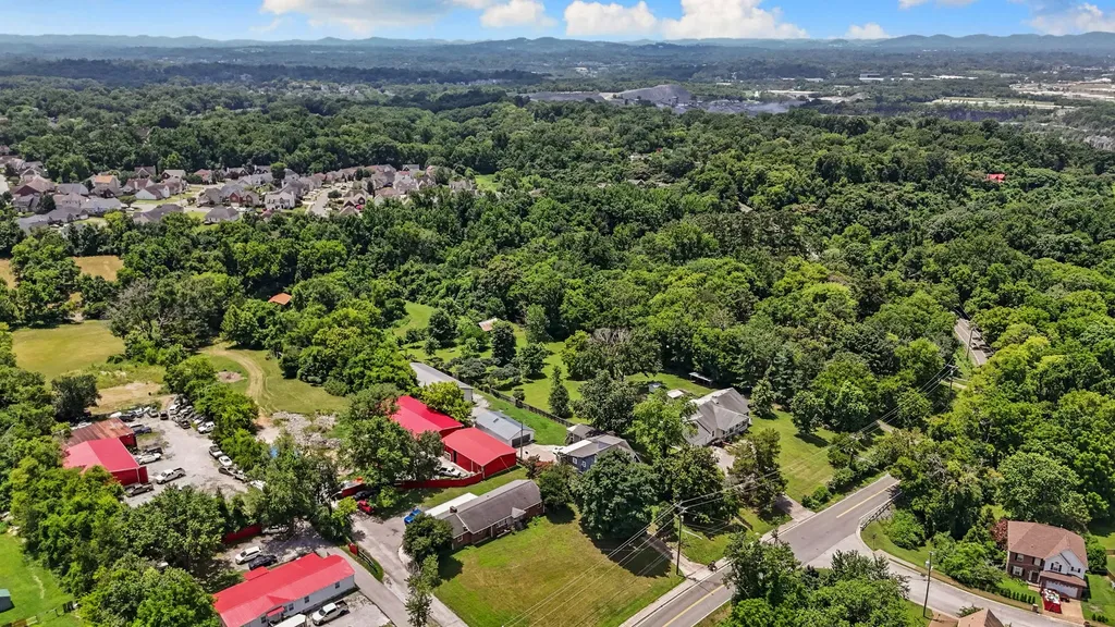 244 Franklin Limestone Road Nashville TN 37217