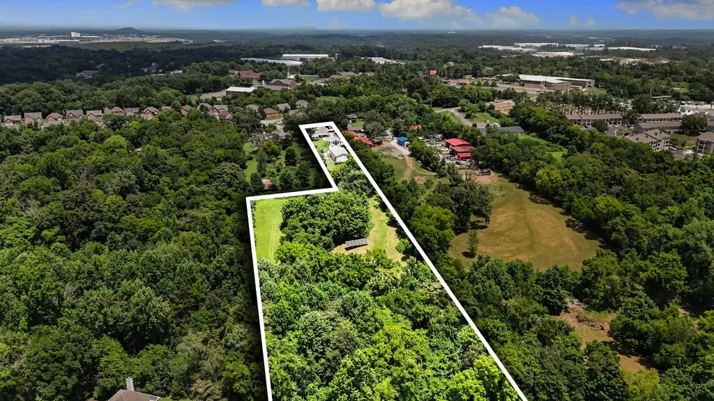 244 Franklin Limestone Road Nashville TN 37217