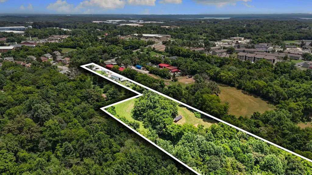 244 Franklin Limestone Road Nashville TN 37217