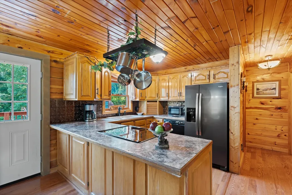 7244 Bahne Road Fairview TN 37062