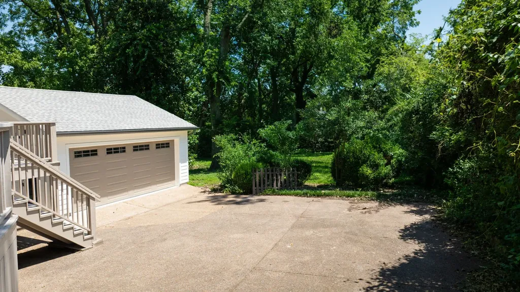 402 Lynnwood Boulevard Nashville TN 37205