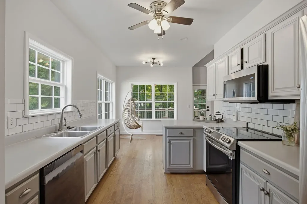 2070 Dinan Court Spring Hill TN 37174