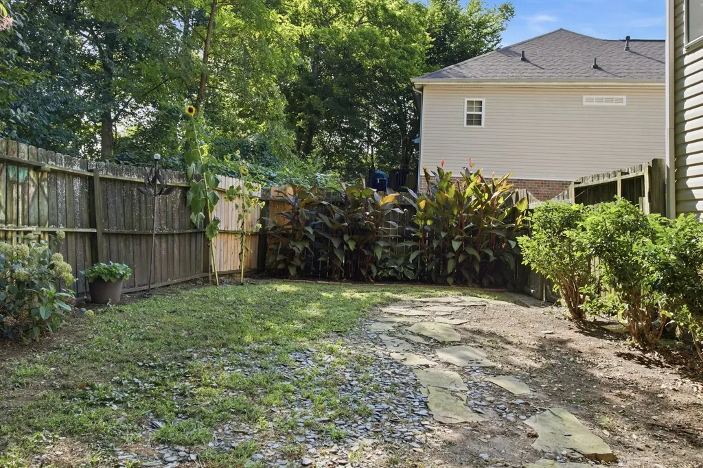 2070 Dinan Court Spring Hill TN 37174
