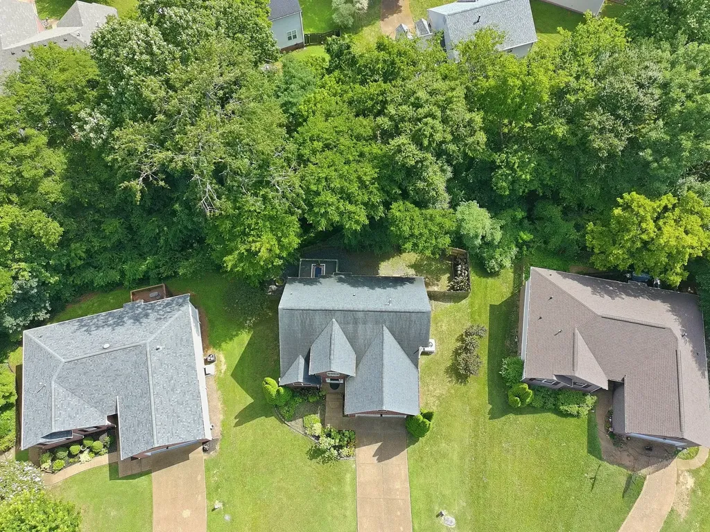 2070 Dinan Court Spring Hill TN 37174