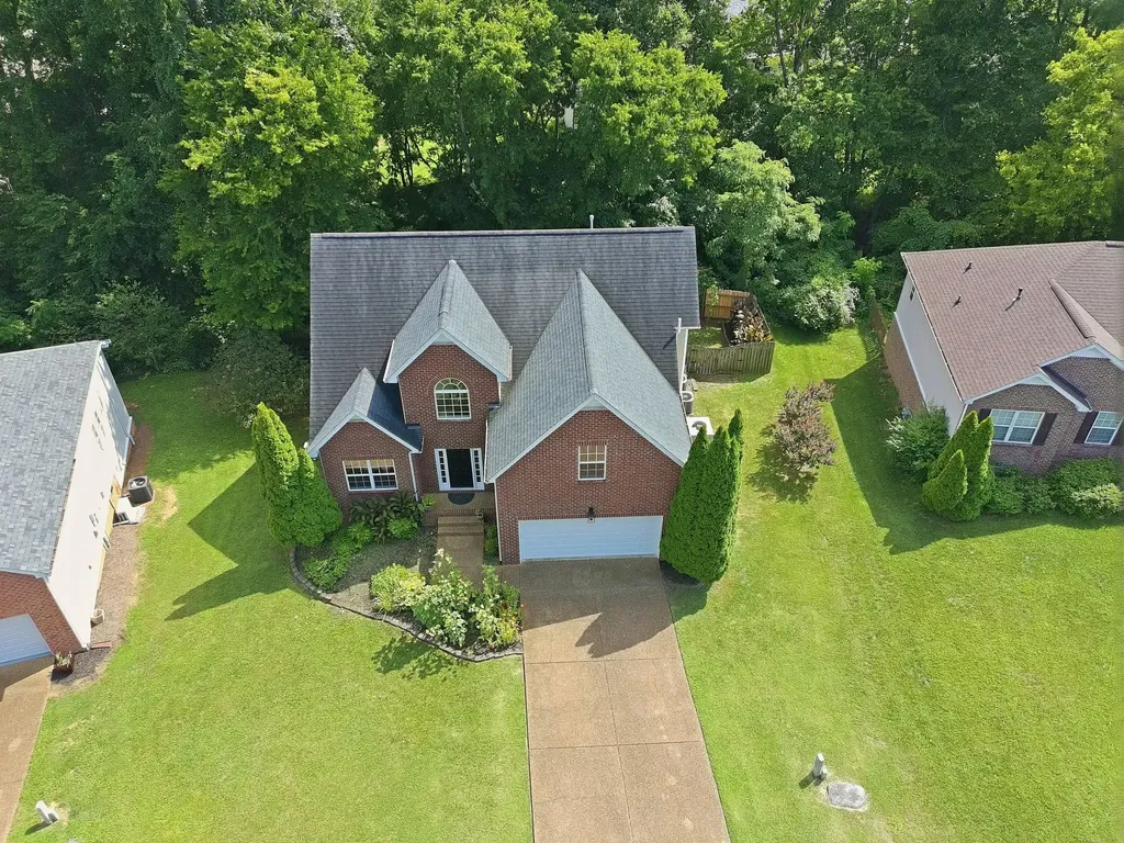 2070 Dinan Court Spring Hill TN 37174