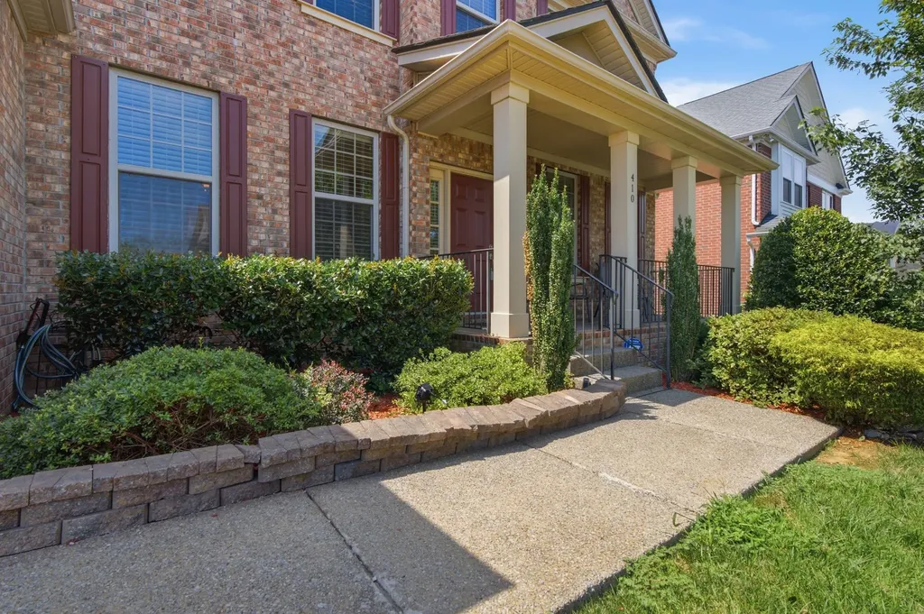 410 Valley Spring Drive Mount Juliet TN 37122