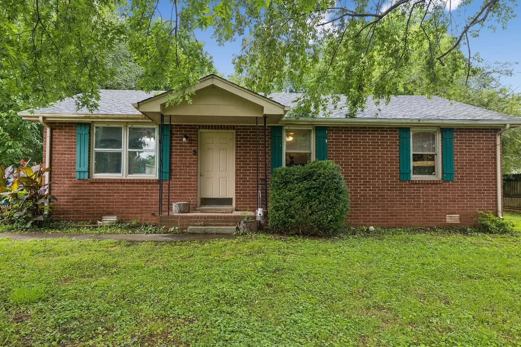 109 Red Berry Road Smyrna TN 37167