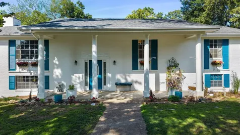 4825 Montcrest Drive Chattanooga TN 37416