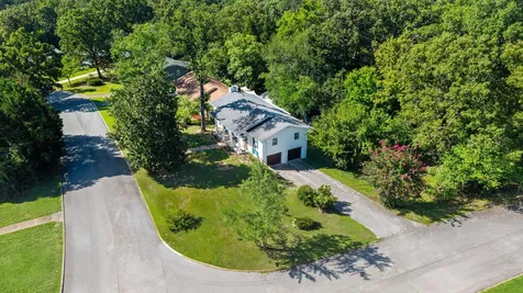 4825 Montcrest Drive Chattanooga TN 37416