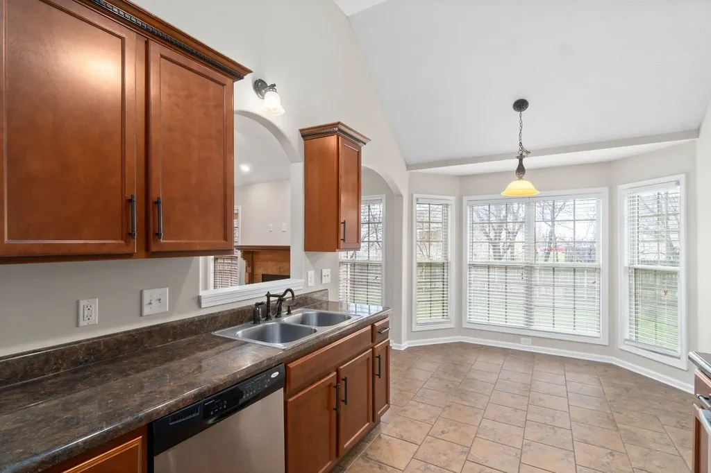 2485 Senseney Drive Clarksville TN 37042