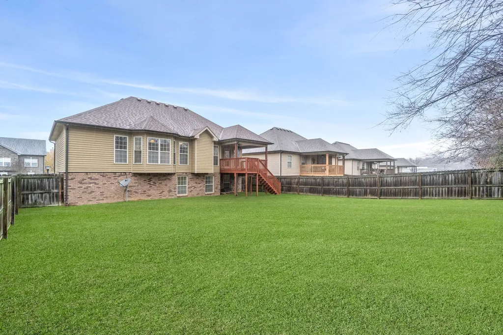 2485 Senseney Drive Clarksville TN 37042
