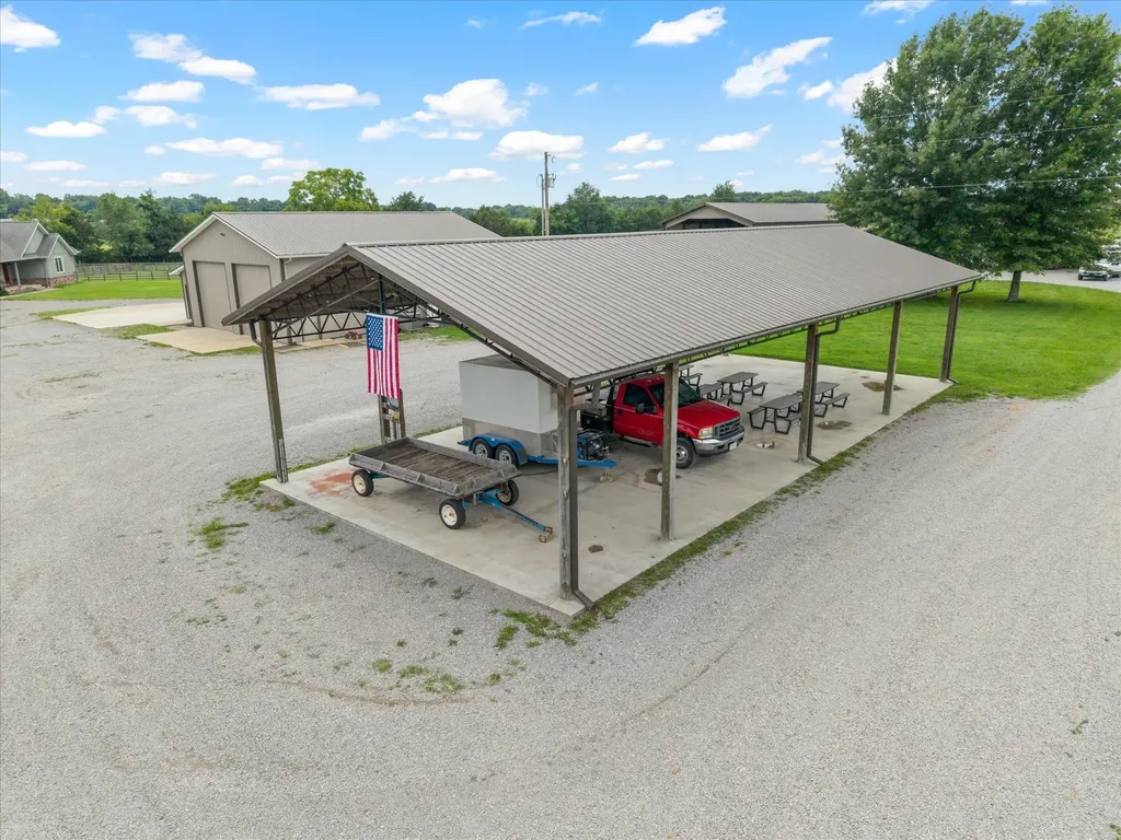 221 Eady Road Shelbyville TN 37160