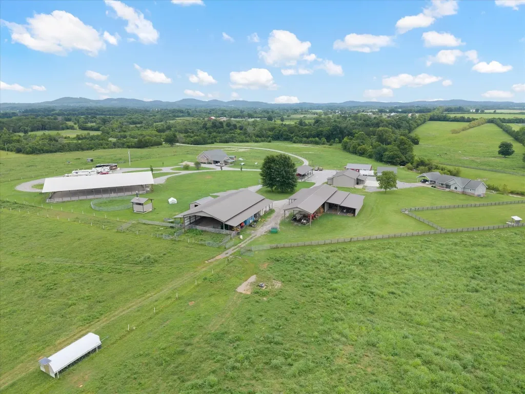 221 Eady Road Shelbyville TN 37160