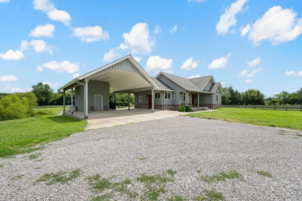 221 Eady Road Shelbyville TN 37160