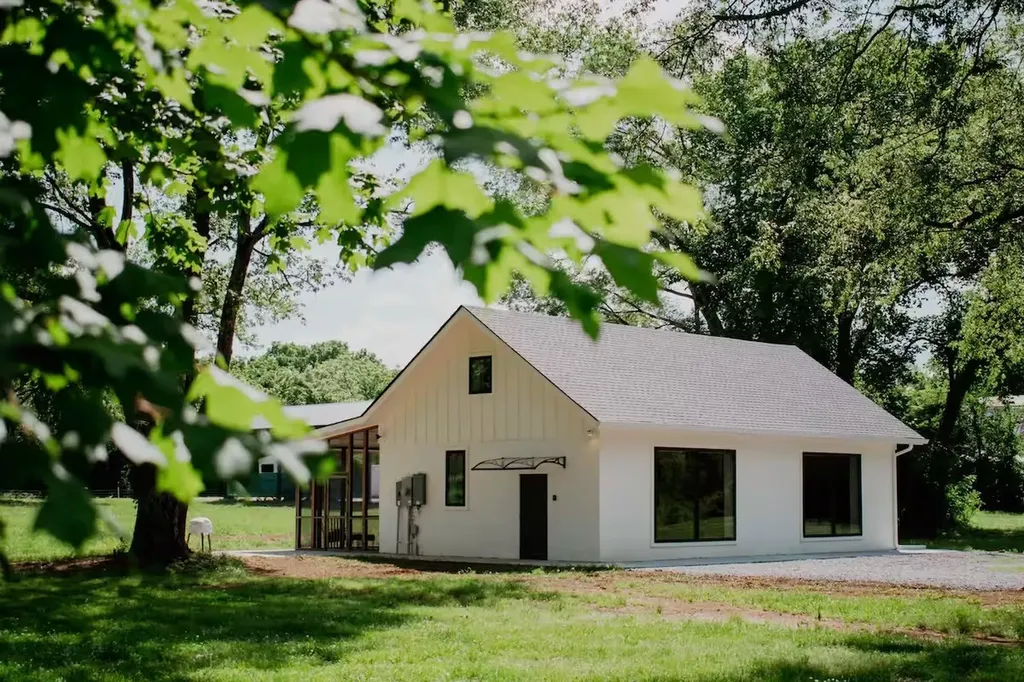 221 Eady Road Shelbyville TN 37160