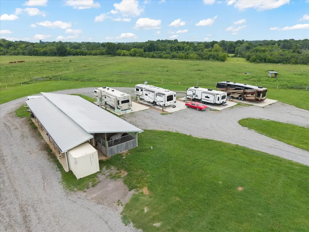 221 Eady Road Shelbyville TN 37160