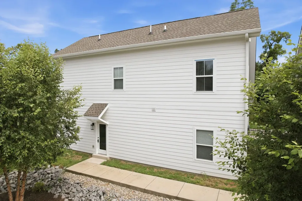 2305 Lacy Street Nashville TN 37208
