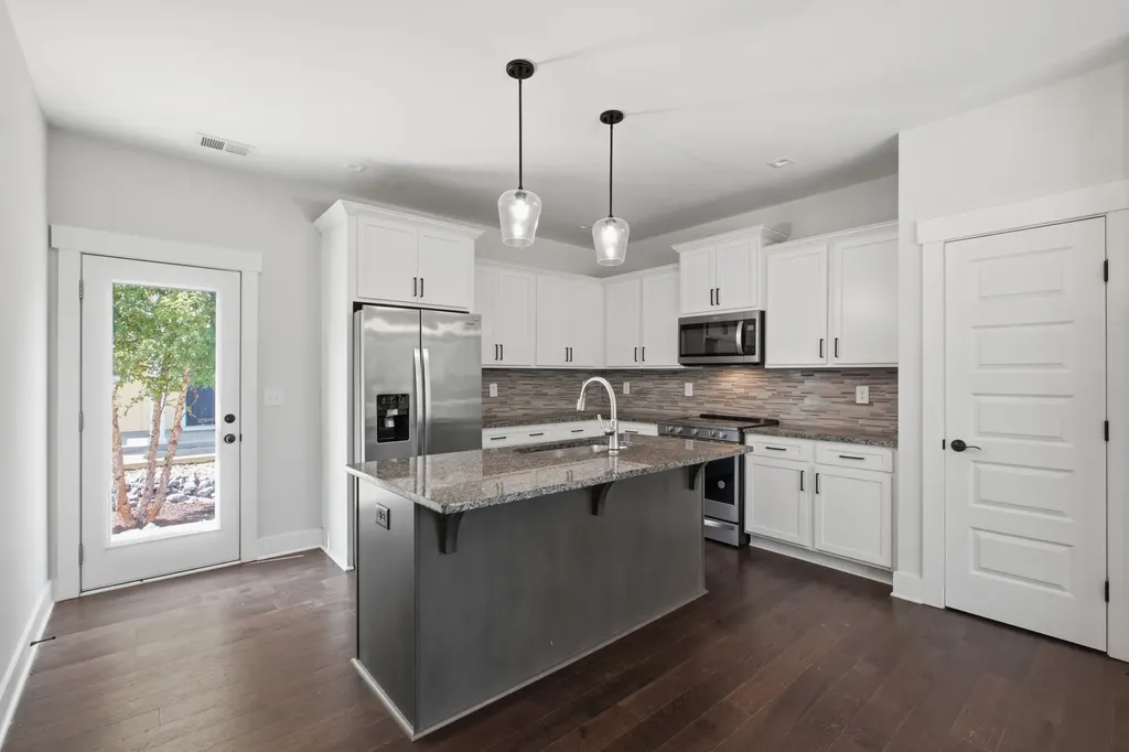 2305 Lacy Street Nashville TN 37208