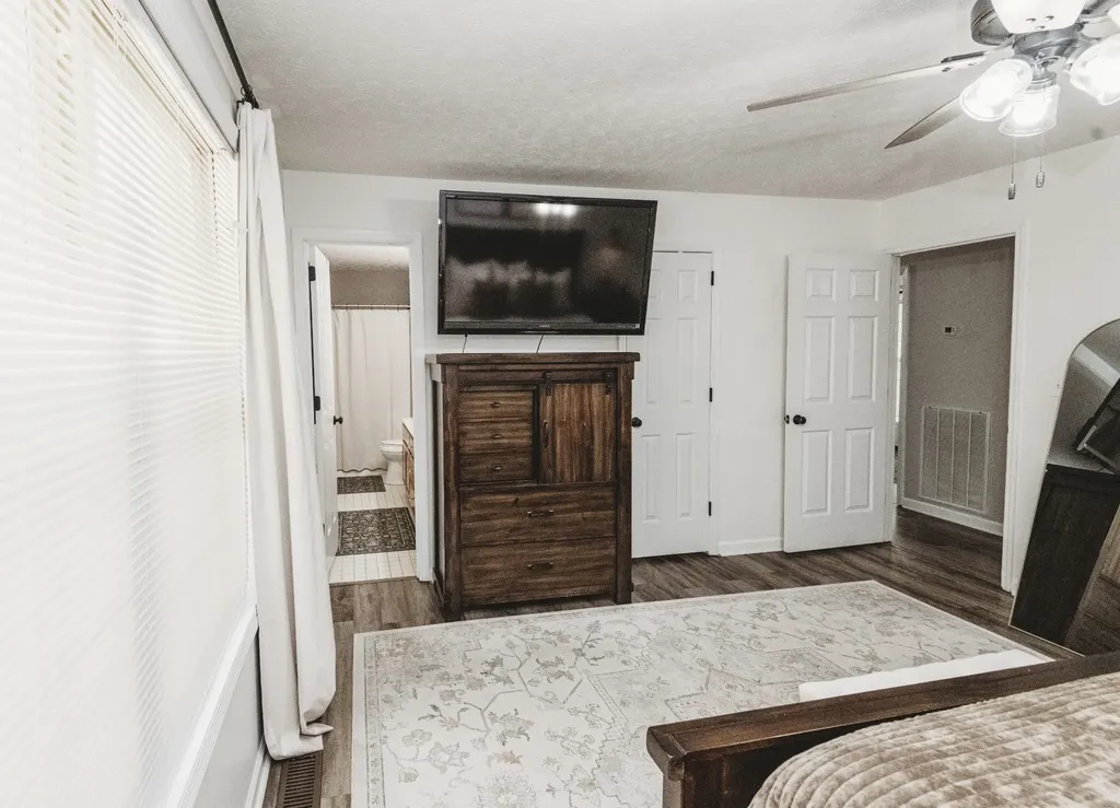 651 Oak Shadow Drive New Johnsonville TN 37134