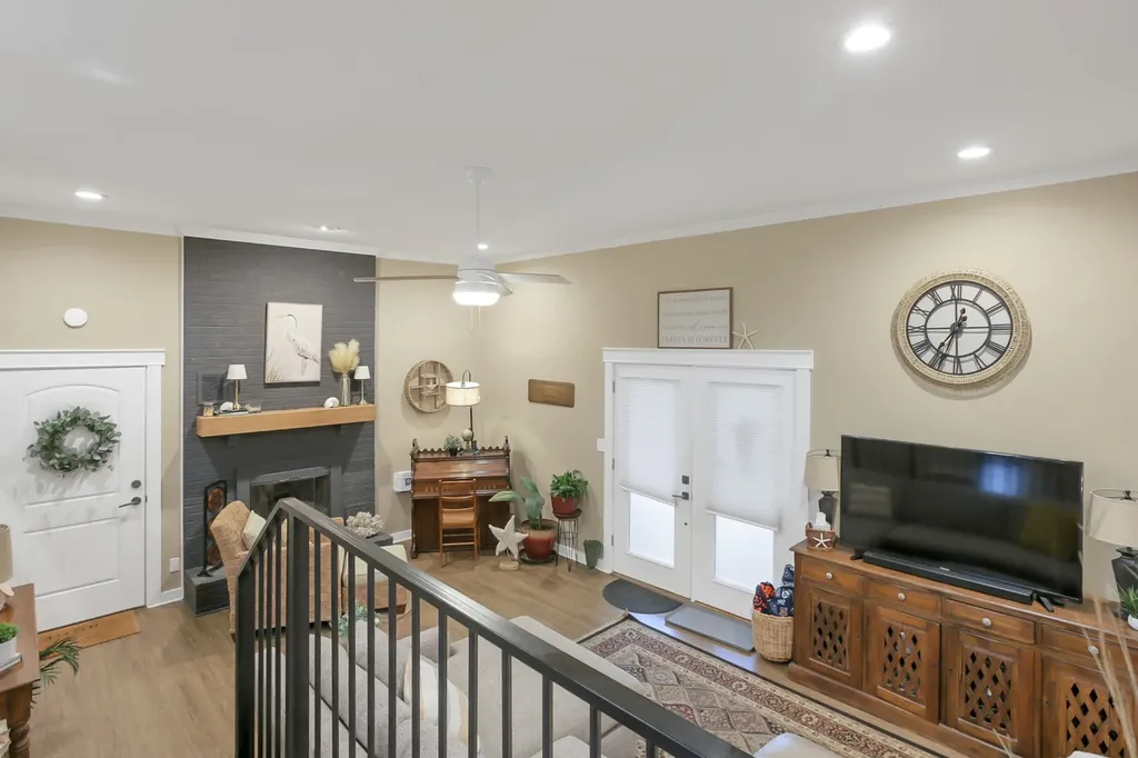 4025 Lake Parkway Hermitage TN 37076