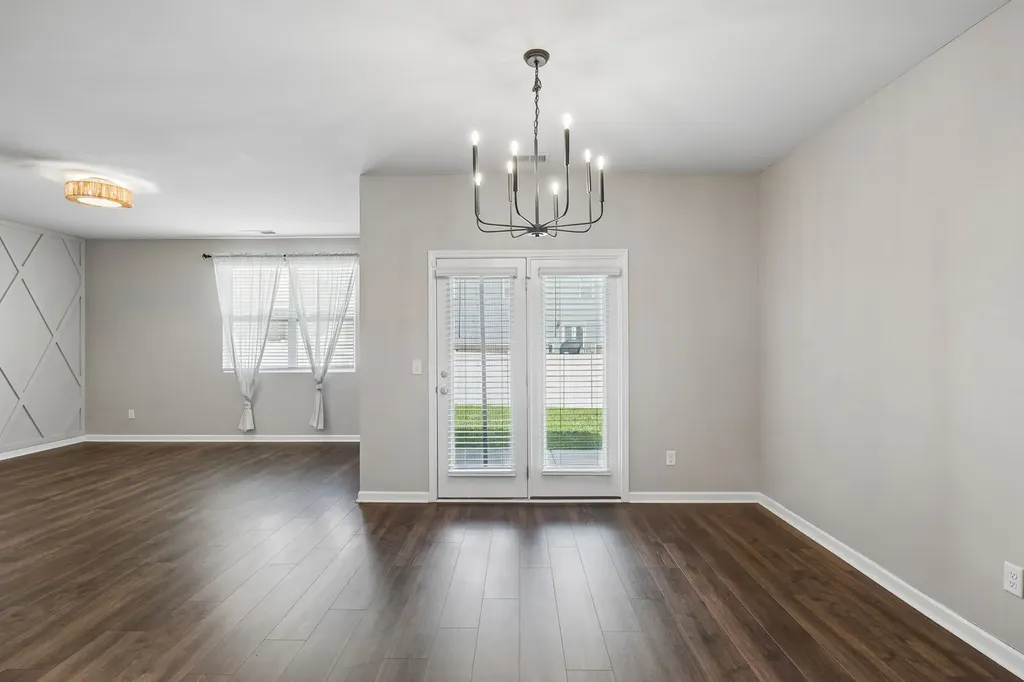 7098 Sunny Parks Drive White House TN 37188