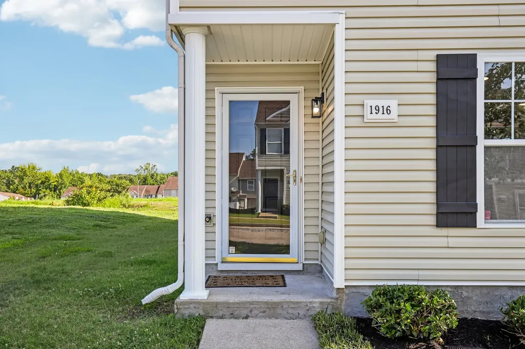 1916 Isabelle Lane Antioch TN 37013