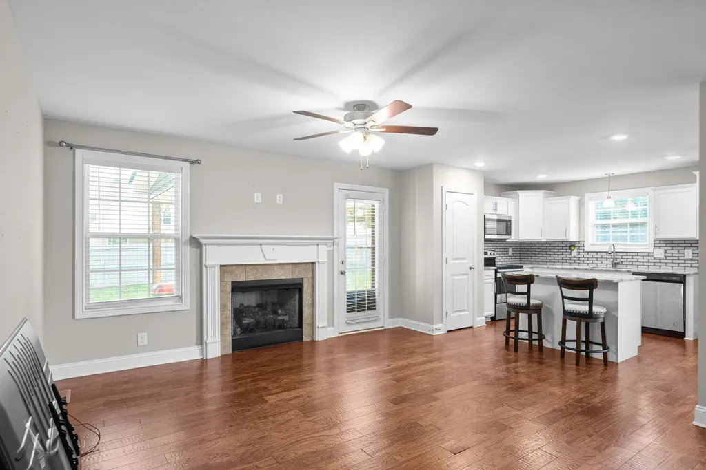 2362 Danbury Drive Clarksville TN 37042