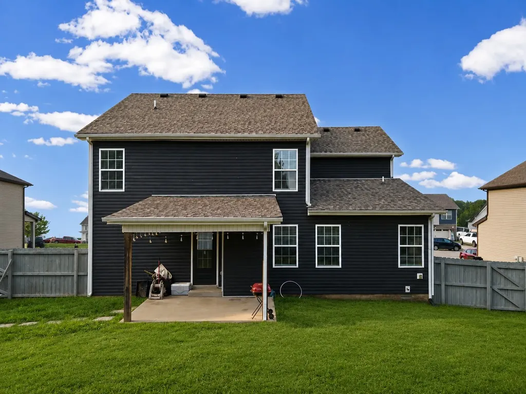 2362 Danbury Drive Clarksville TN 37042