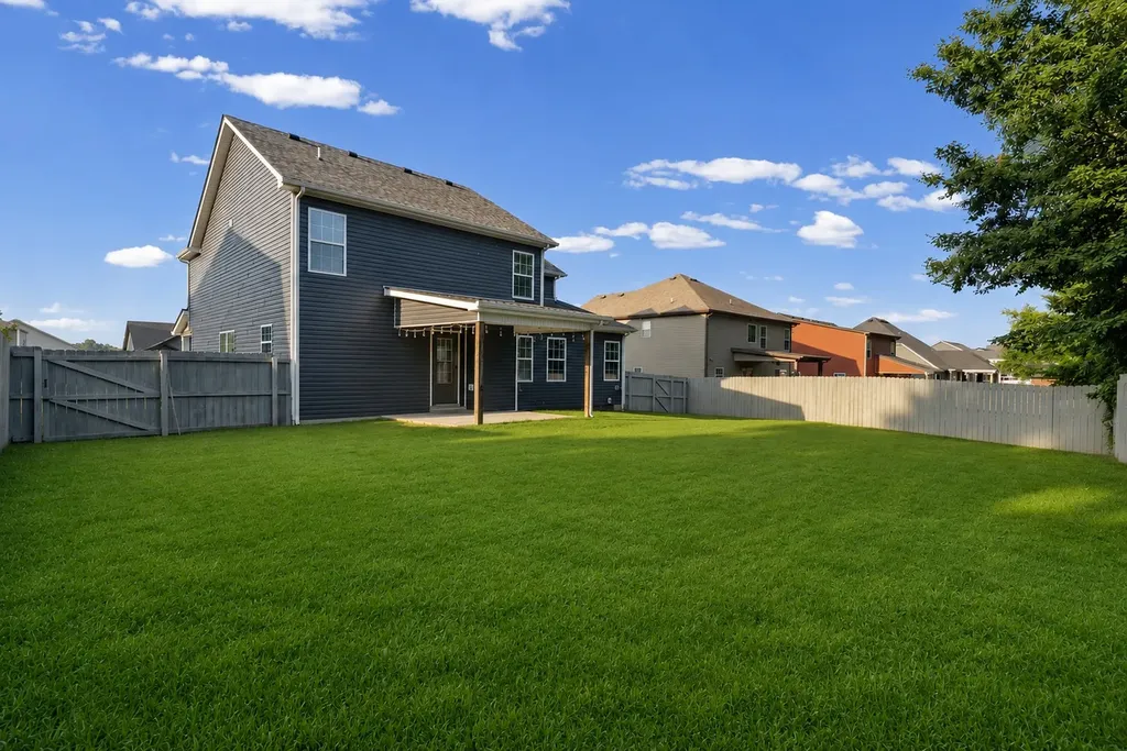 2362 Danbury Drive Clarksville TN 37042