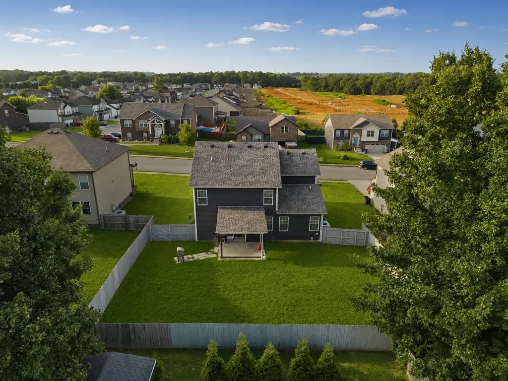 2362 Danbury Drive Clarksville TN 37042