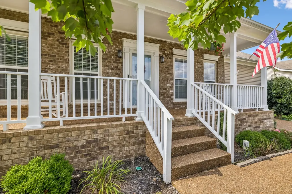 2268 Dewey Drive Spring Hill TN 37174