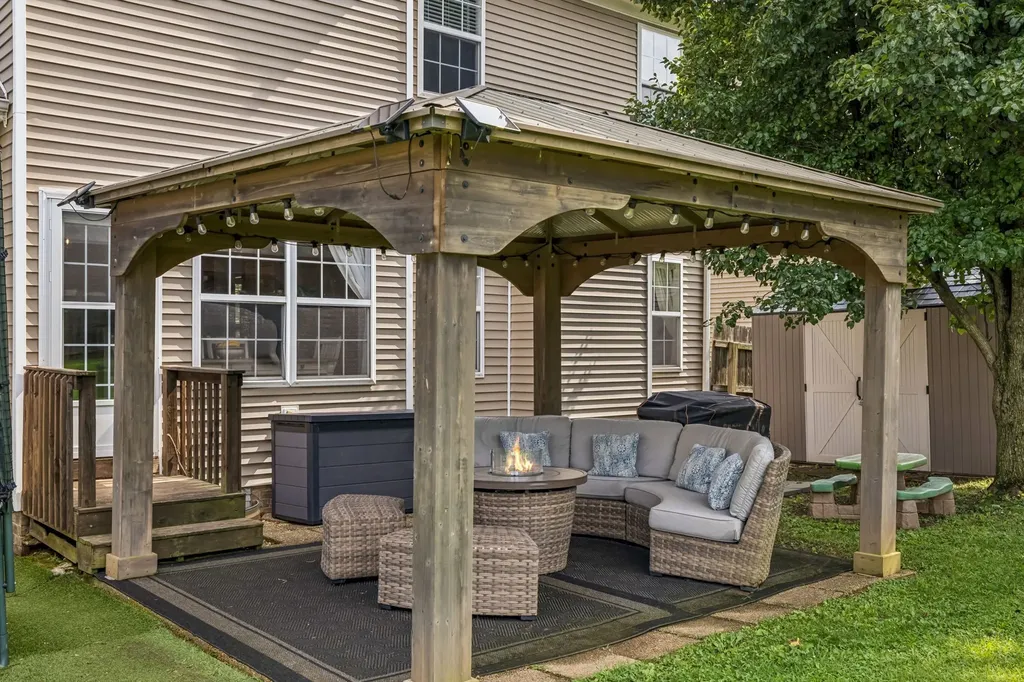 2268 Dewey Drive Spring Hill TN 37174