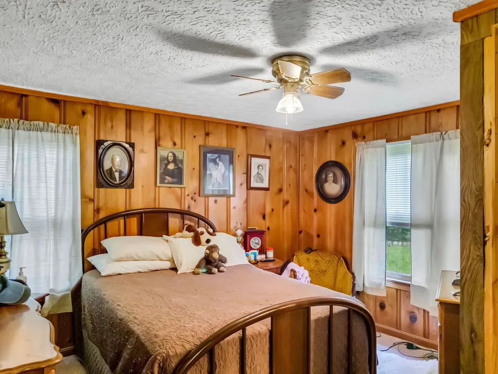 5000 Highway 100 Lyles TN 37098
