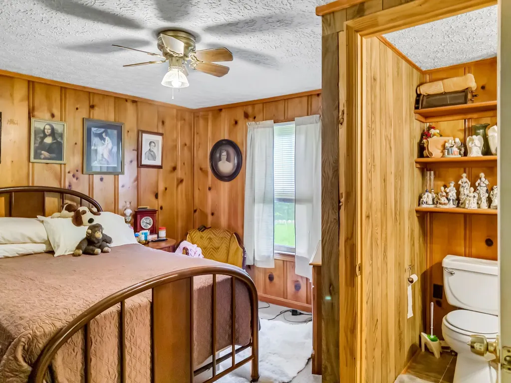 5000 Highway 100 Lyles TN 37098